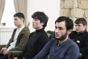 _pmwGBwbd7hEUlzFyp1DUuREc7y-Hb_FiF1qTef2qRsLIDaHylTtr-bNo_kk5_VuerUm5XtbXSs75hWErNys96Qk