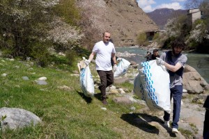 -1uU2XxBYl5wGE9_EtD6bCtYF6X4AN8QlaHswYSoIiWBVCgeGZacgbRbq_q85OPXosVshSp2j-NbavJnH3hHgO8q